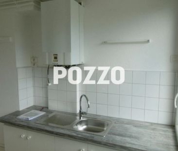 A LOUER APPARTEMENT 2 PIECES CENTRE VILLE DE VIRE (14) - Photo 2