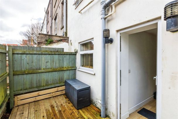 Warden Road, - Photo 1