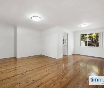 94 Minto Rd, Minto NSW 2566 - Photo 1