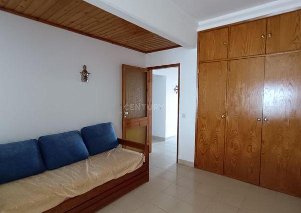 Apartamento T2 para arrendamento anual, Olhos de Agua, Albufeira