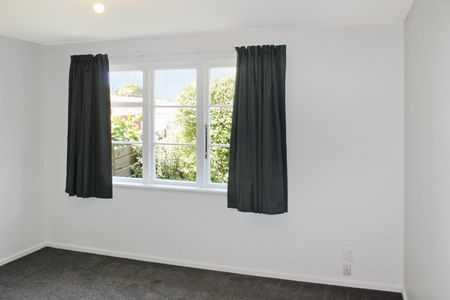 355 Clyde Road, Bryndwr - Photo 4