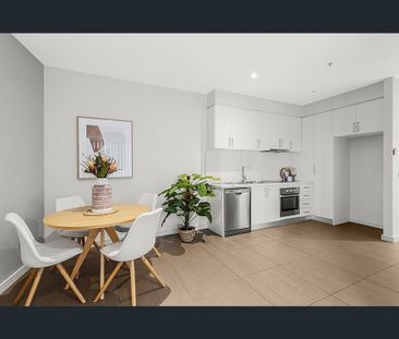 Modern Apartment in a Prime Location! - Photo 4
