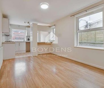 Wellesley Road, Clacton On Sea, CO15 - Photo 5