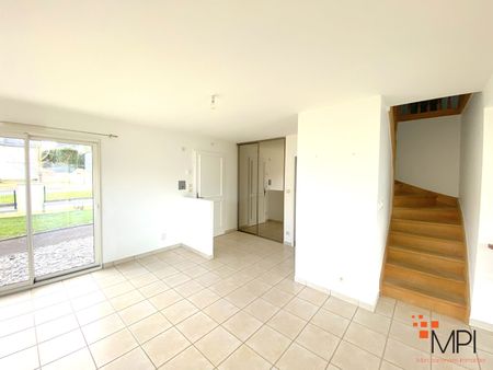 Location Maison 8 pièces 195m² - Photo 5