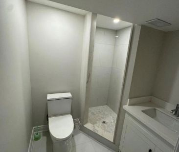 LOWER 2 BARKER COURT - Photo 5