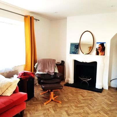 3 bedroom end of terrace house to rent - Photo 1