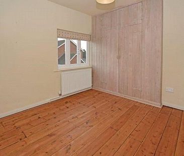 2 bedroom semi-detached house to rent - Photo 2
