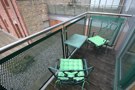 2 bedroom apartment to rent - Photo 4