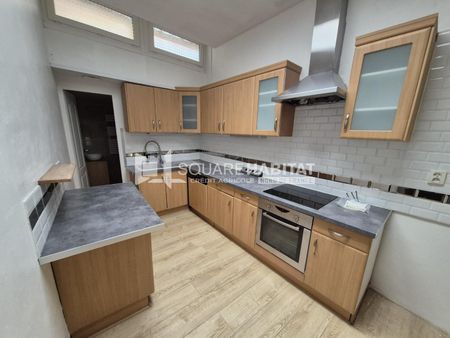 Location Appartement 3 pièces 109m² DOUAI 59500 - Photo 4