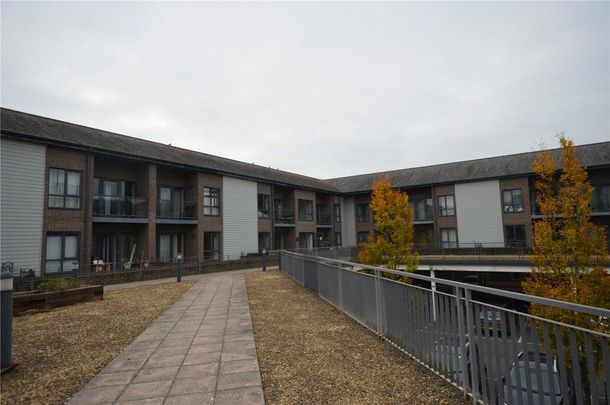 2 bedroom apartment to rent - Photo 1