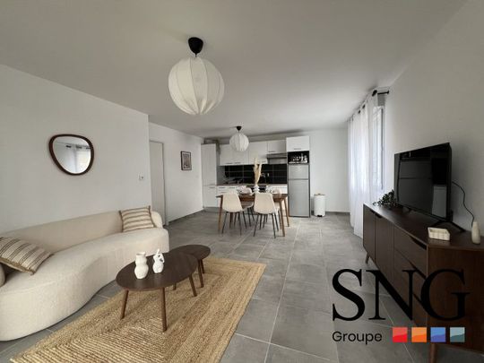 T3 AVEC TERRASSE ET DEUX PARKINGS - Photo 1