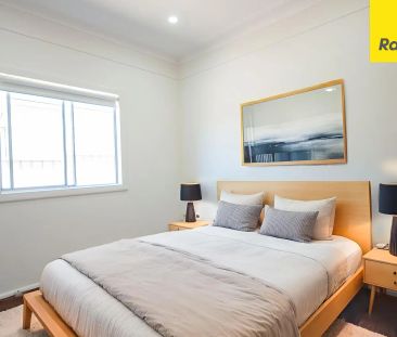 COMFORTABLE & UPDATED THREE BEDROOM FAMILY HOME LOCATED IN A QUIET ... - Photo 5