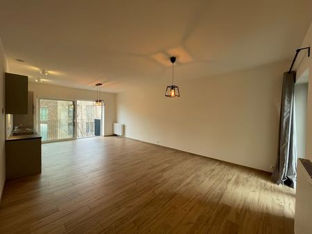 Appartement te huur - Photo 5