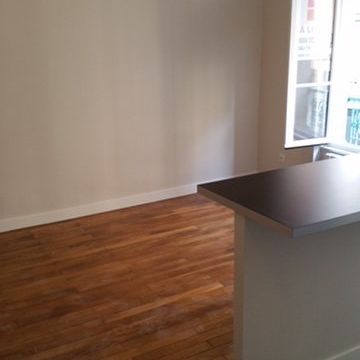 APPARTEMENT T2 A LOUER - LYON 7EME ARRONDISSEMENT - 37.75 m2 - 799 € charges comprises par mois - Photo 1