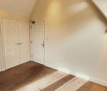 BEDROOM 4 – FURNISHED LARGE DOUBLE - Photo 5