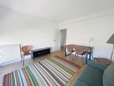 Location Appartement 2 pièces 47m² - Photo 2