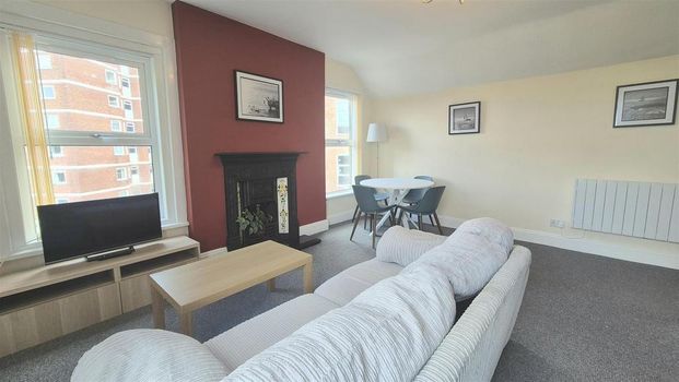 1 bedroom flat to rent - Photo 1
