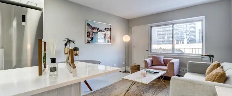 Tour d'Auteuil | 2150 Boulevard de Maisonneuve Ouest, Montreal - Photo 1