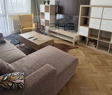 Prenájom: 2ibyt s lodžiou s krásnym výhľadom vo vyhľadávanej lokali... - Photo 1