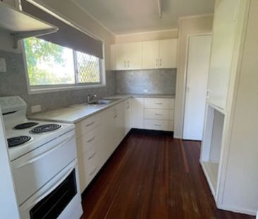 Break Lease -Highset 3-Bedroom Home in Dysart 4745 QLD&ast;&ast; - Photo 5