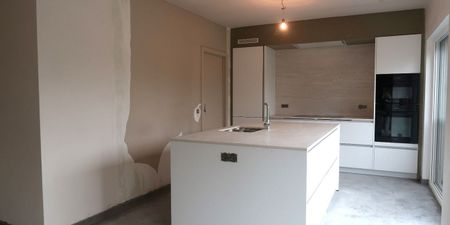 Woning te huur in Snellegem voor € 1.350 met 3 slaapkamers - Photo 5