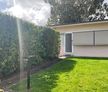 NEAT AND TIDY ONE BEDROOM UNIT IN FANTASTIC LOCATION - Photo 4