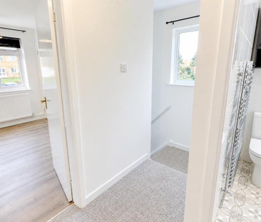 2 bedroom maisonette to rent - Photo 5