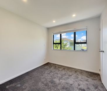 2 bed townhouse - Photo 5
