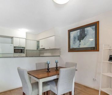 80/5 Chasely Street, Auchenflower QLD 4066 - Apartment For Rent | D... - Photo 1