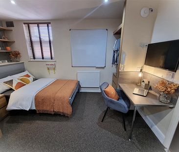 West Parade - Studio for 26/27 - Photo 6