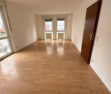 Schöne Erdgeschosswohnung in Gelsenkirchen-Süd mit Balkon - Photo 1