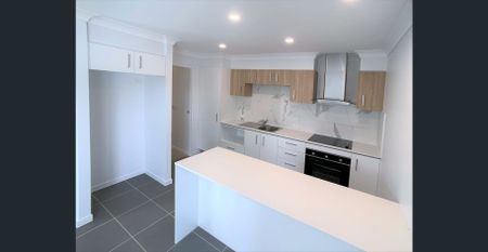 Semi Detached One Bedroom unit in Palmwoods - Photo 4