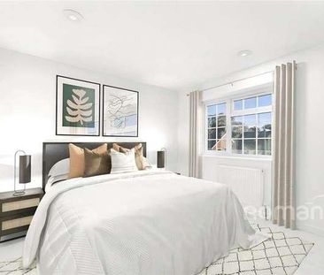 Hazel Road, Mytchett, Camberley, GU16 - Photo 6