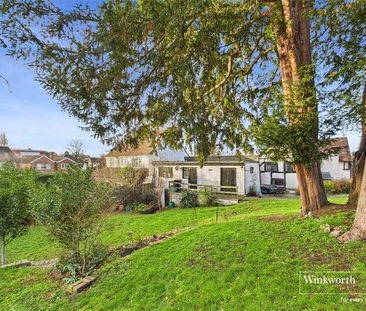 Barkham Road, Wokingham, Berkshire, RG41 - Photo 2