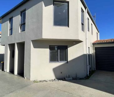 Great Location - Photo 1