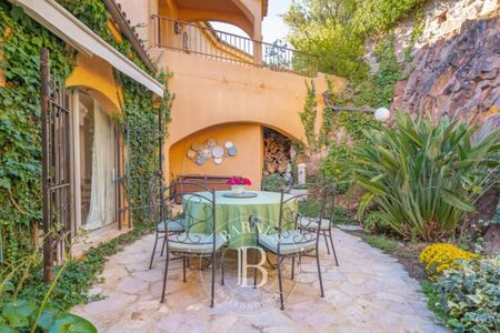 THÉOULE-SUR-MER - VILLA 4 CHAMBRES VUE MER PANORAMIQUE - Photo 3