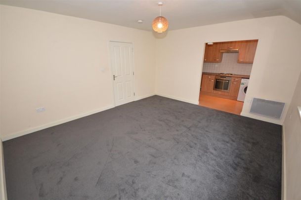 Joshua Close, Tile Hill, Coventry, West Midlands, CV4 9DB - Photo 1