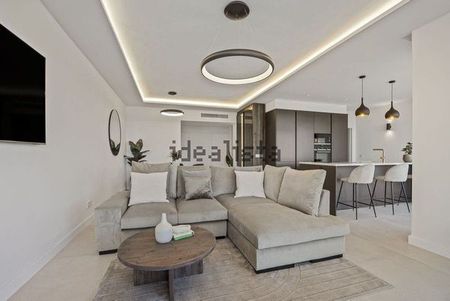 Alquiler de piso en Calle Marqués de Revilla - Photo 5