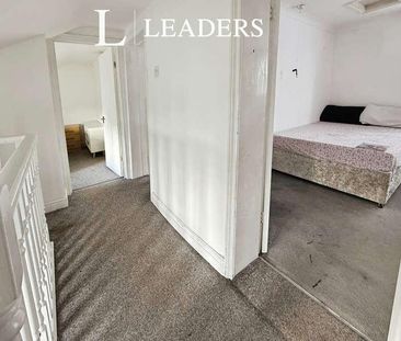 Little London, Spalding, PE11 - Photo 3
