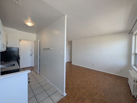 For Lease - 206 St George Street Unit# 1005, Toronto, Ontario - Photo 2