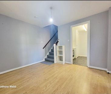 1 bedroom end of terrace house to rent - Photo 4