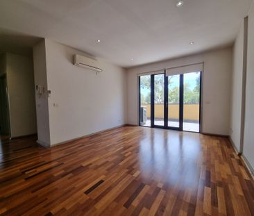 2 Bedroom Apartment - Situated Close to Monash University & Monash ... - Photo 3