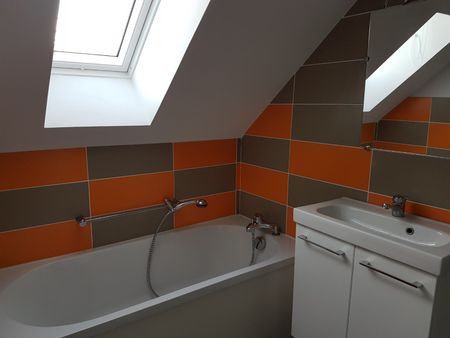 Location Appartement 1 pièce 31m² MAING 59233 - Photo 3