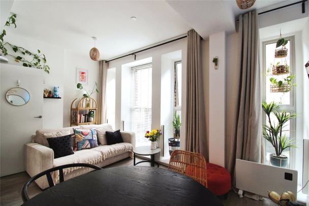 Alliance House, - Photo 1