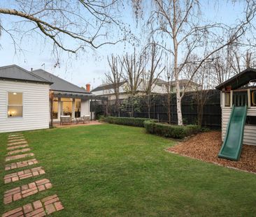 51 Aintree Road, Glen Iris VIC 3146 - House For Rent | Domain - Photo 6