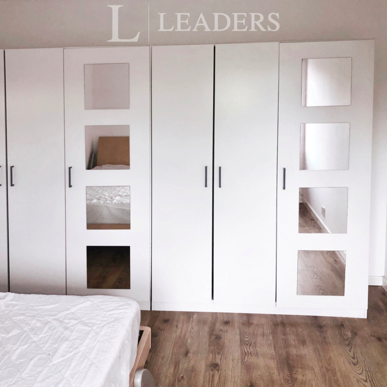 5 bedroom semi-detached house to rent - Photo 1