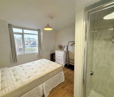 North Marine Road, Scarborough, YO12 - Photo 3