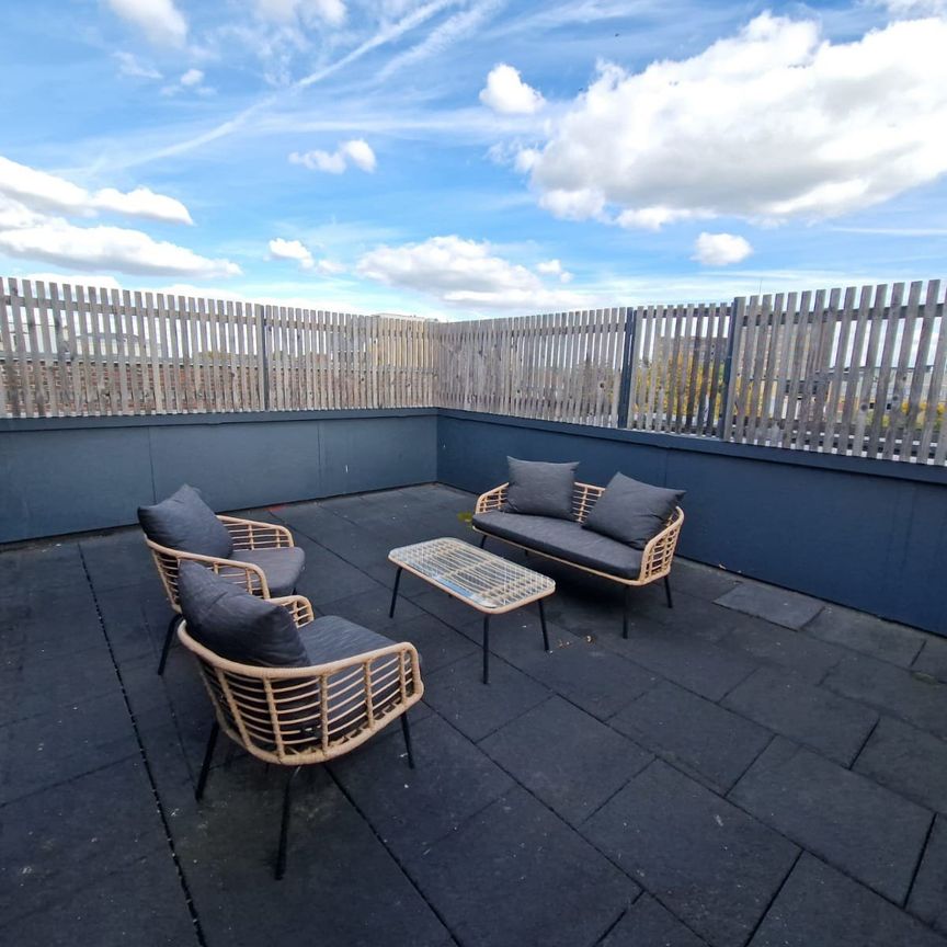 4 bedroom apartment to rent - Photo 1