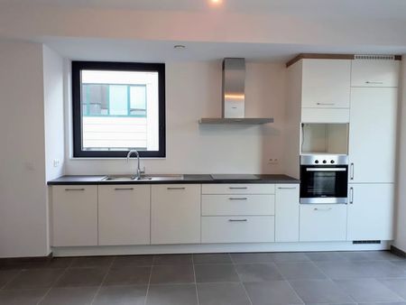 Appartement te huur - Foto 5