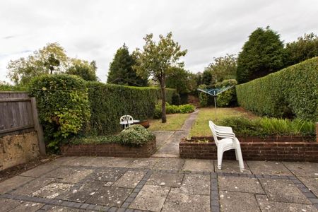 5 bedroom detached house to rent - Photo 4